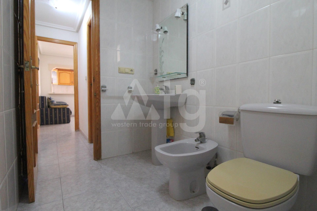 1 bedroom Apartment in Torrevieja - ALM55872 - 12