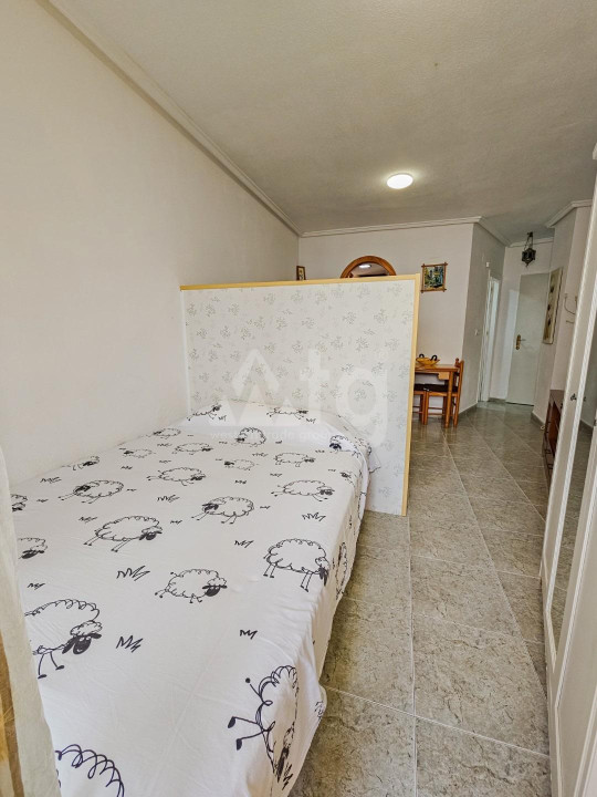 1 bedroom Apartment in Torrevieja - SHL46172 - 12