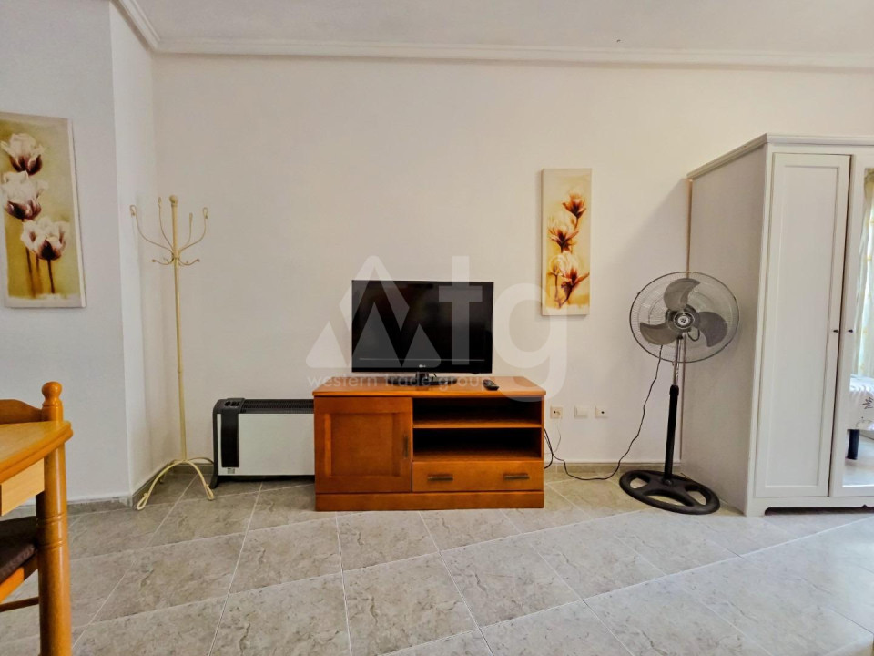 1 bedroom Apartment in Torrevieja - SHL46172 - 5