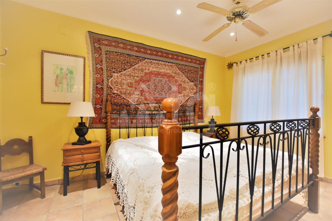 10 bedroom Villa in Alfaz del Pi - SLE52204 - 21
