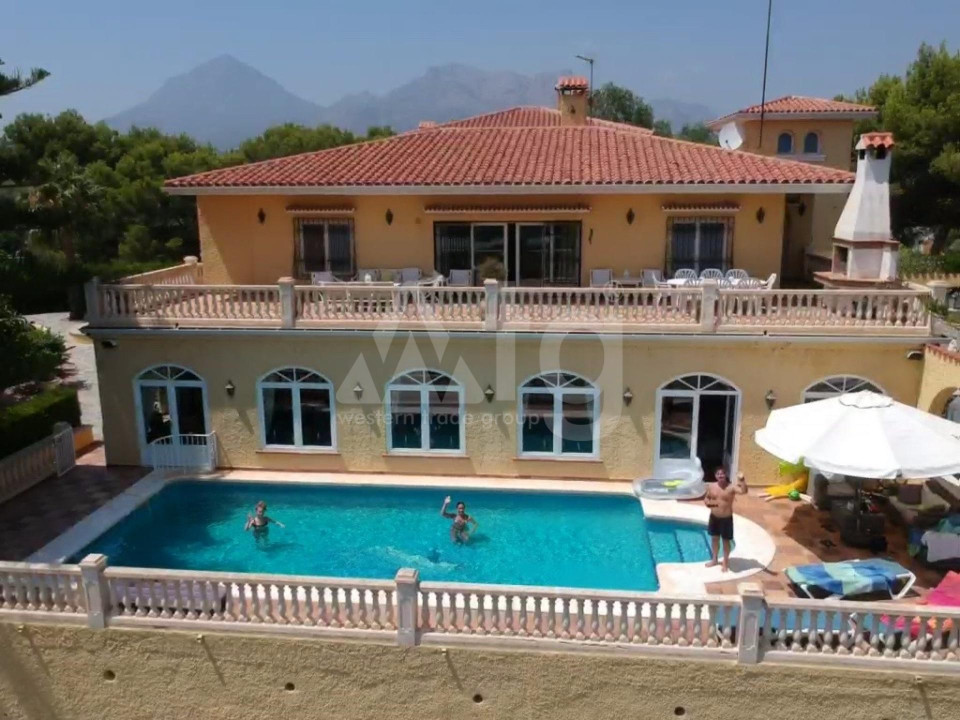 10 bedroom Villa in Alfaz del Pi - SLE52204 - 2