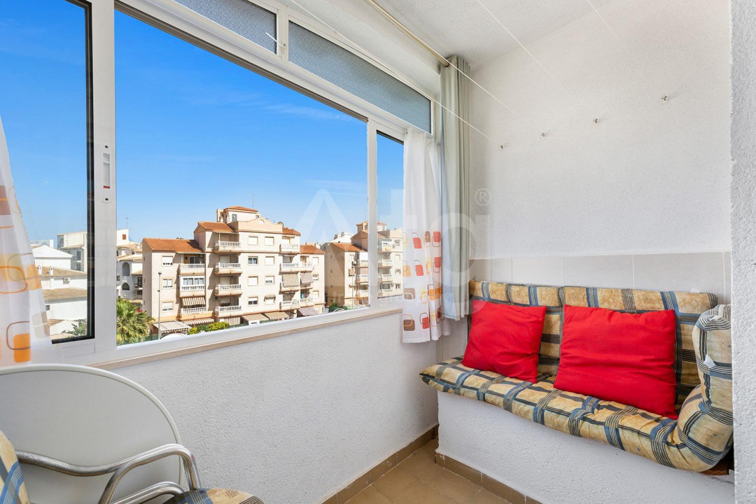 2 bedroom Apartment in Torrevieja - CBH57069 - 8
