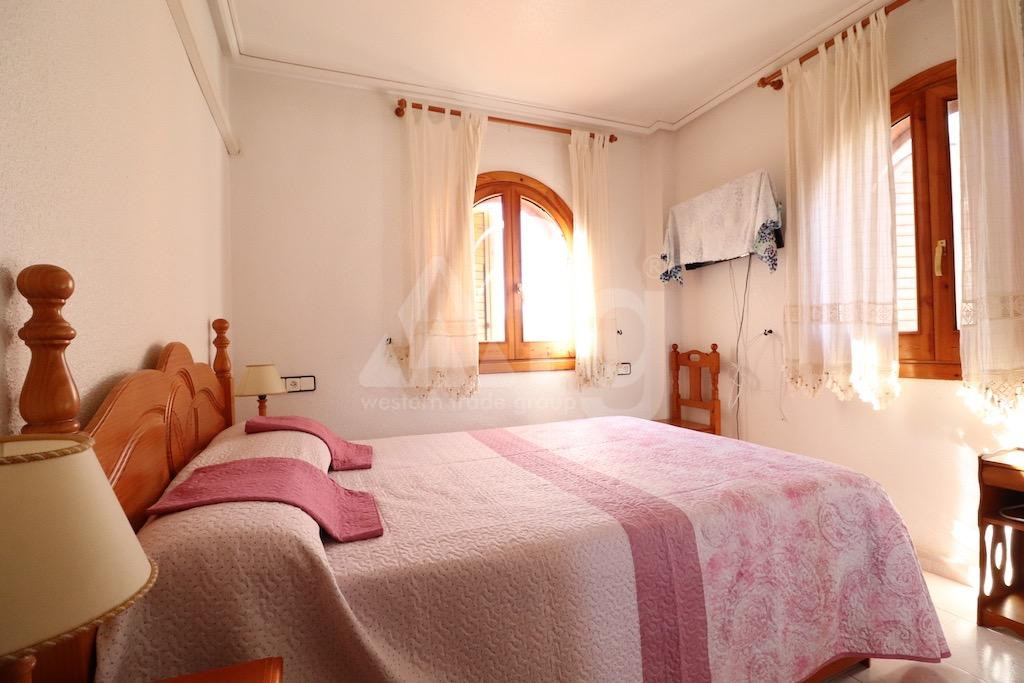2 bedroom Apartment in Torrevieja - CRR46199 - 9