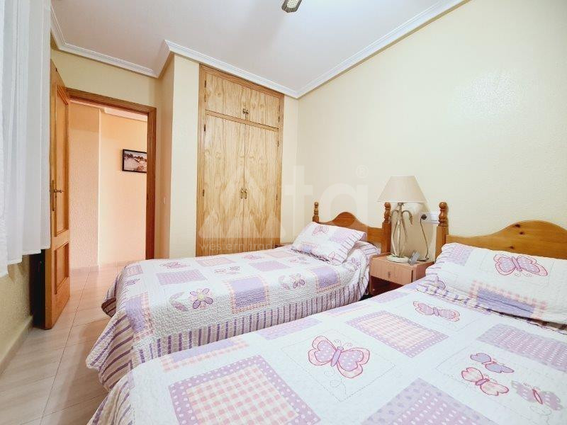2 bedroom Apartment in Torrevieja - SHL41840 - 9