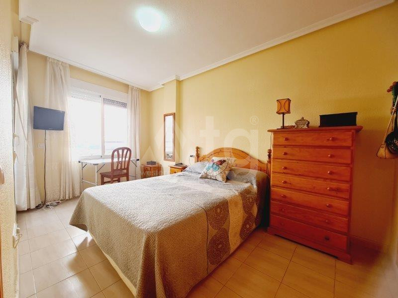 2 bedroom Apartment in Torrevieja - SHL41840 - 10