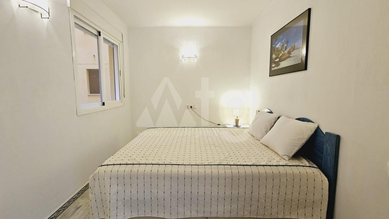 2 bedroom Apartment in Torrevieja - SHL49210 - 11