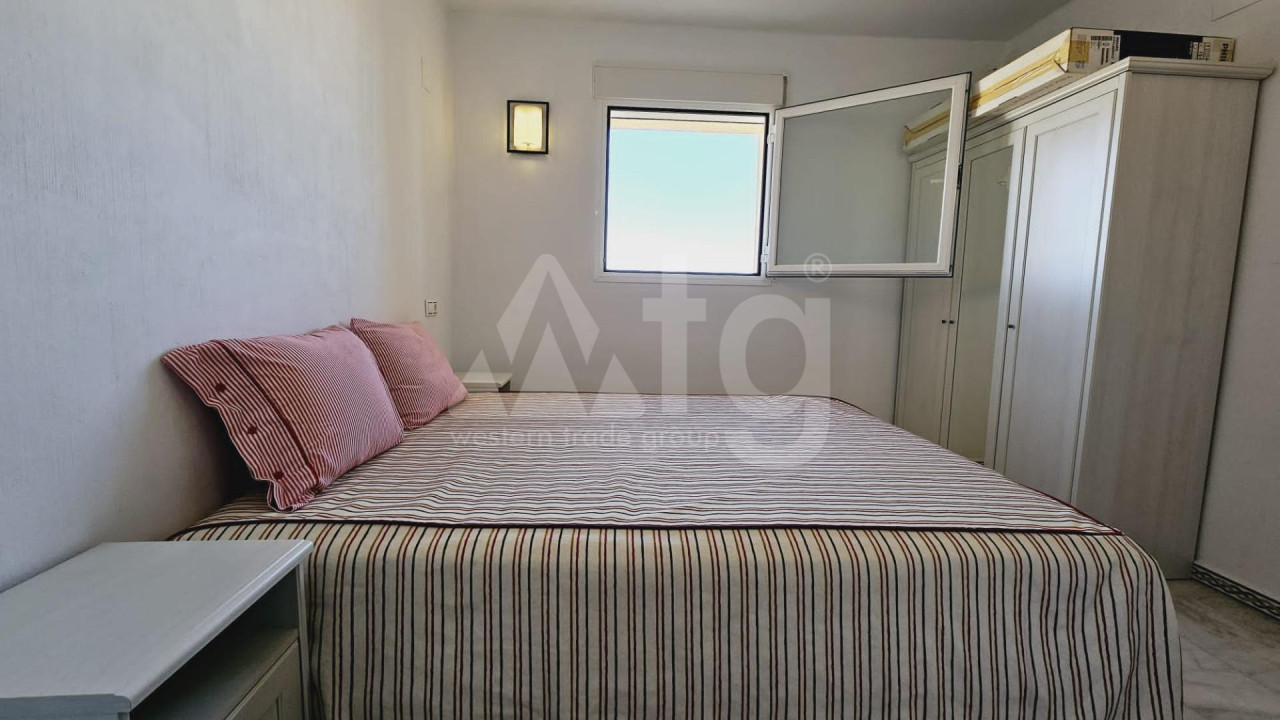 2 bedroom Apartment in Torrevieja - SHL49210 - 8