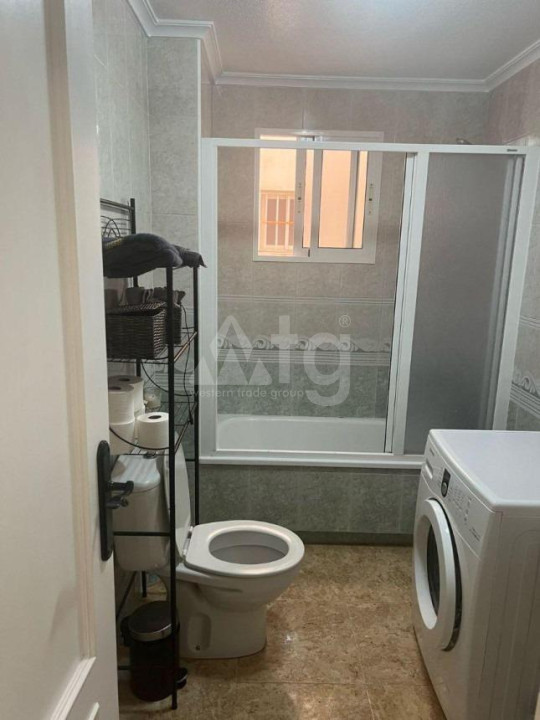 2 bedroom Apartment in Torrevieja - SHL55645 - 8