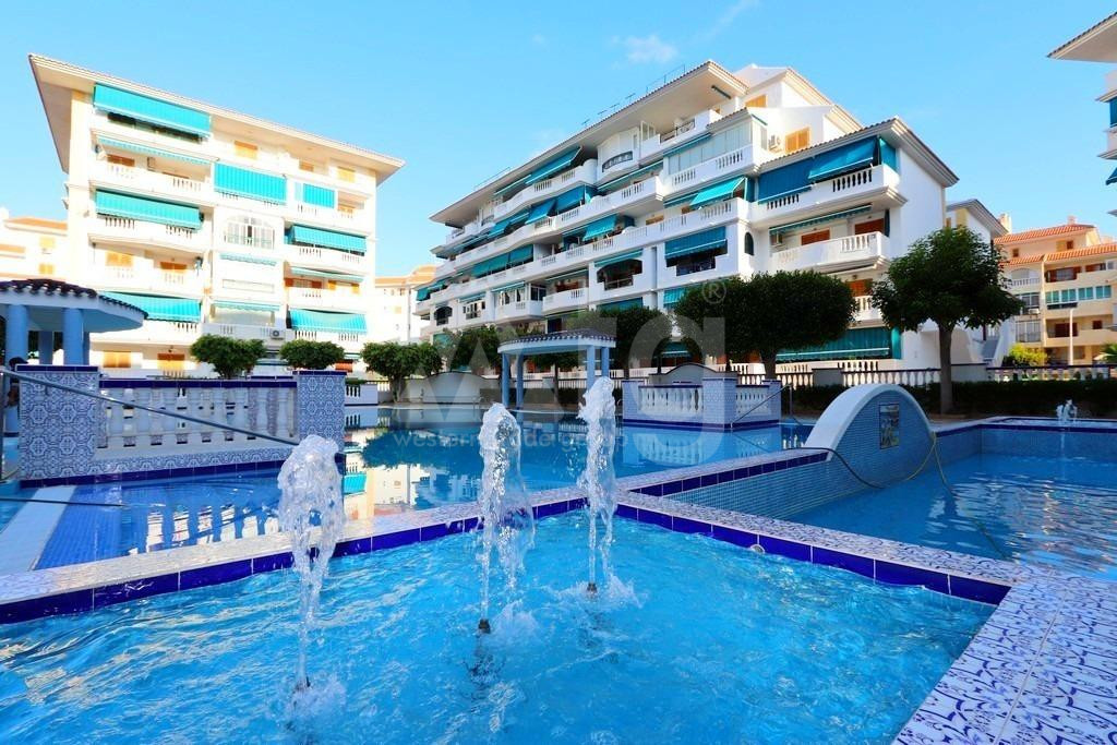 2 bedroom Apartment in Torrevieja - URE55059 - 17