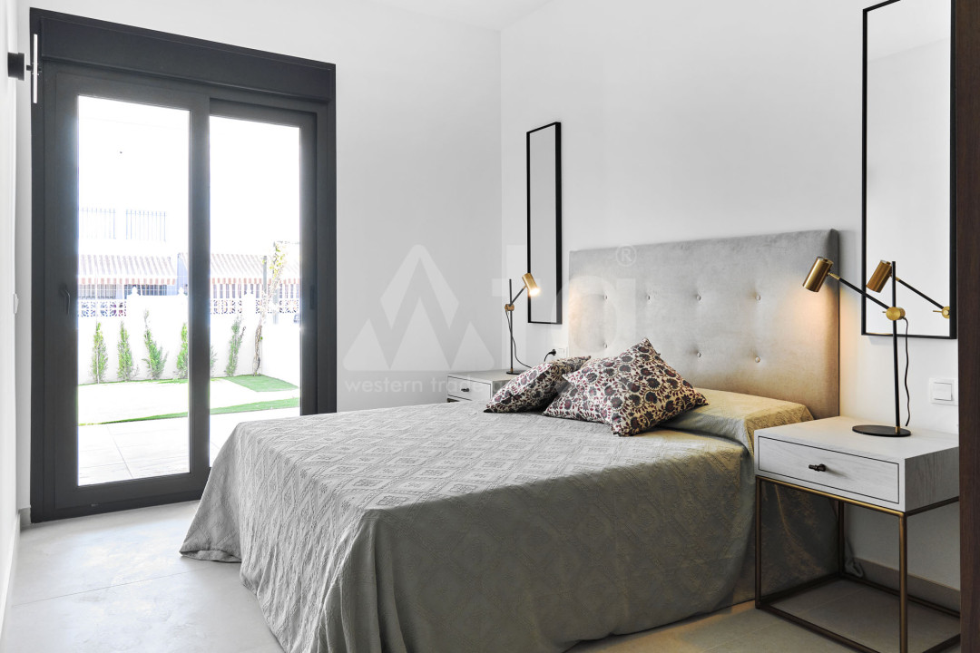 2 bedroom Bungalow in Torrevieja - IR34784 - 18