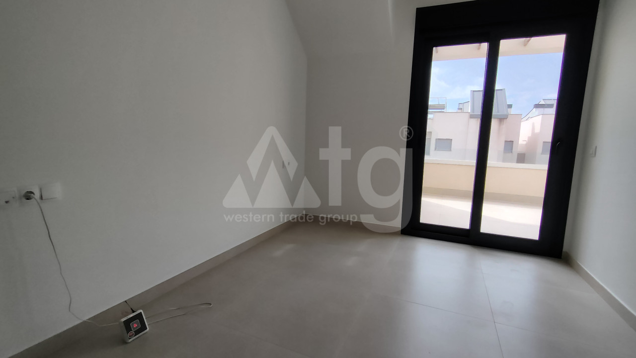 2 bedroom Bungalow in Torrevieja - IR55731 - 10