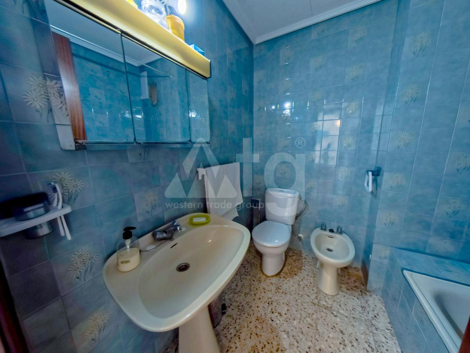 2 bedroom Penthouse in Guardamar del Segura - CBH57508 - 13