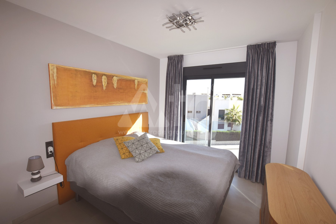 2 bedroom Penthouse in Guardamar del Segura - VAR44459 - 12
