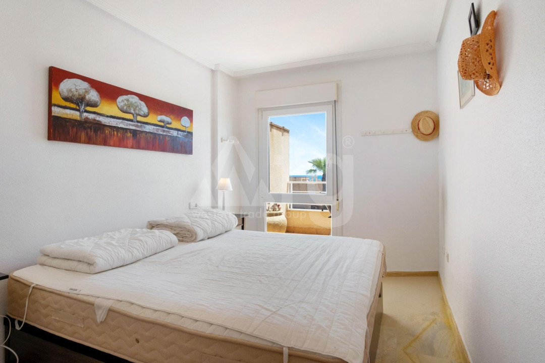 2 bedroom Penthouse in Orihuela - URE55610 - 9