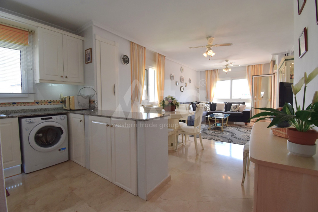 2 bedroom Penthouse in Playa Flamenca - VRE56962 - 8