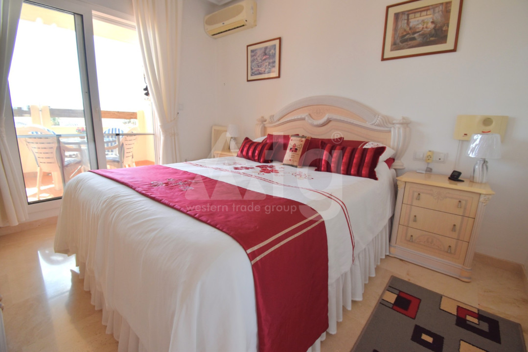 2 bedroom Penthouse in Playa Flamenca - VRE56962 - 9