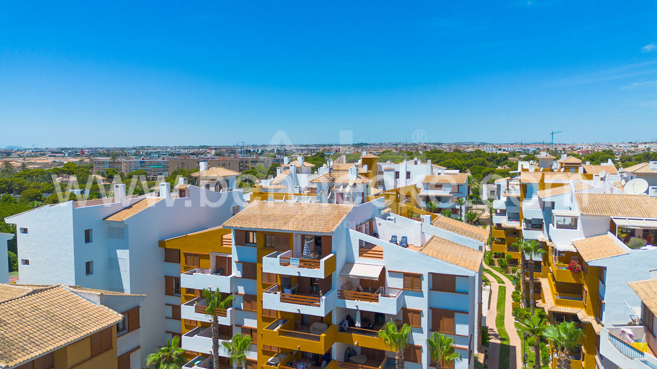 2 bedroom Penthouse in Torrevieja - B58443 - 32