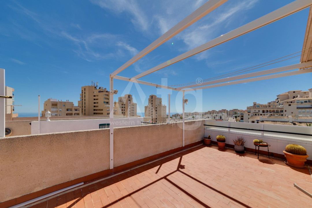 2 bedroom Penthouse in Torrevieja - CBH55790 - 39