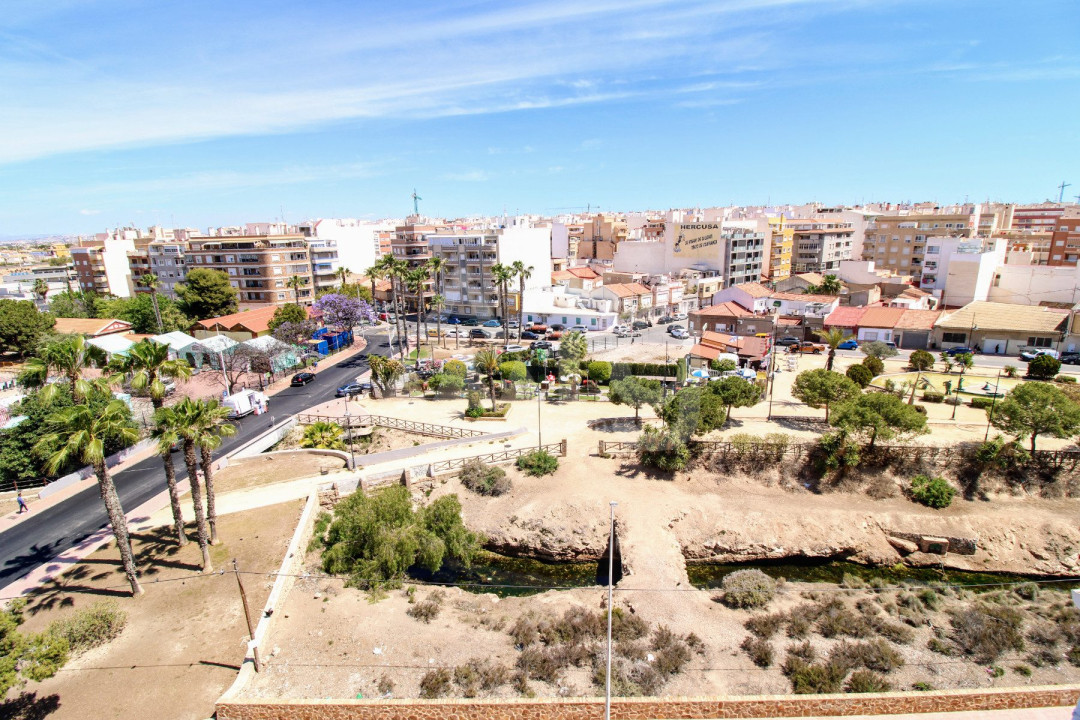 2 bedroom Penthouse in Torrevieja - CBH55837 - 20