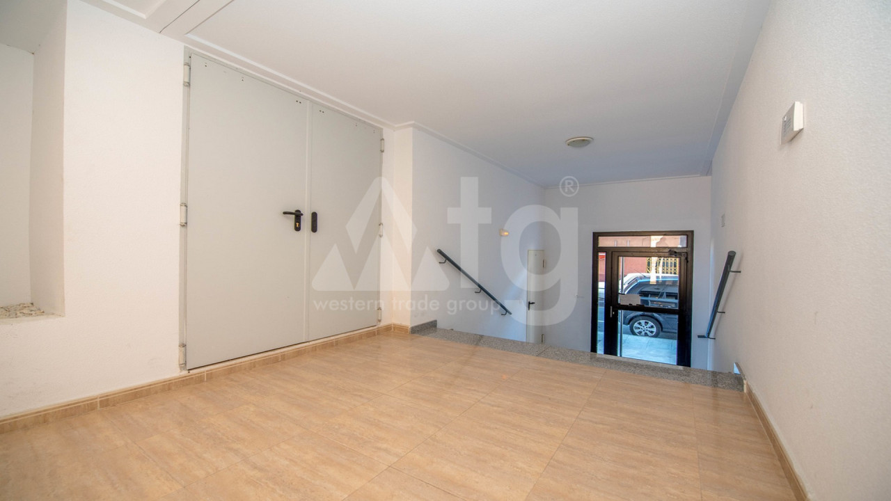2 bedroom Penthouse in Torrevieja - NVT24312 - 3
