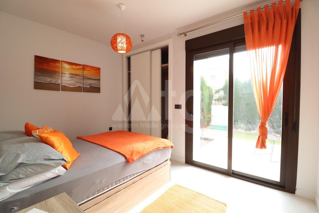 2 bedroom Villa in Lomas de Cabo Roig - CRR56137 - 11