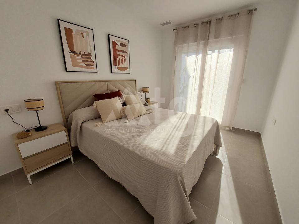 2 bedroom Villa in Roldan - LB47107 - 13