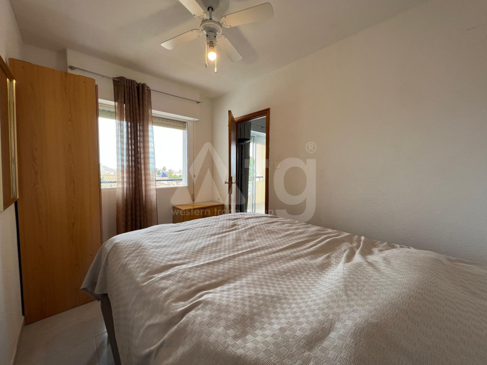 2 bedroom Apartment in Torrevieja - SHL41060 - 11