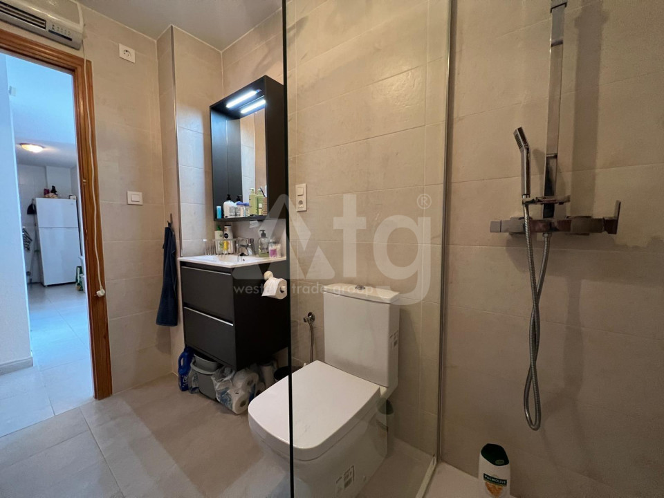 2 bedroom Apartment in Torrevieja - SHL41060 - 12