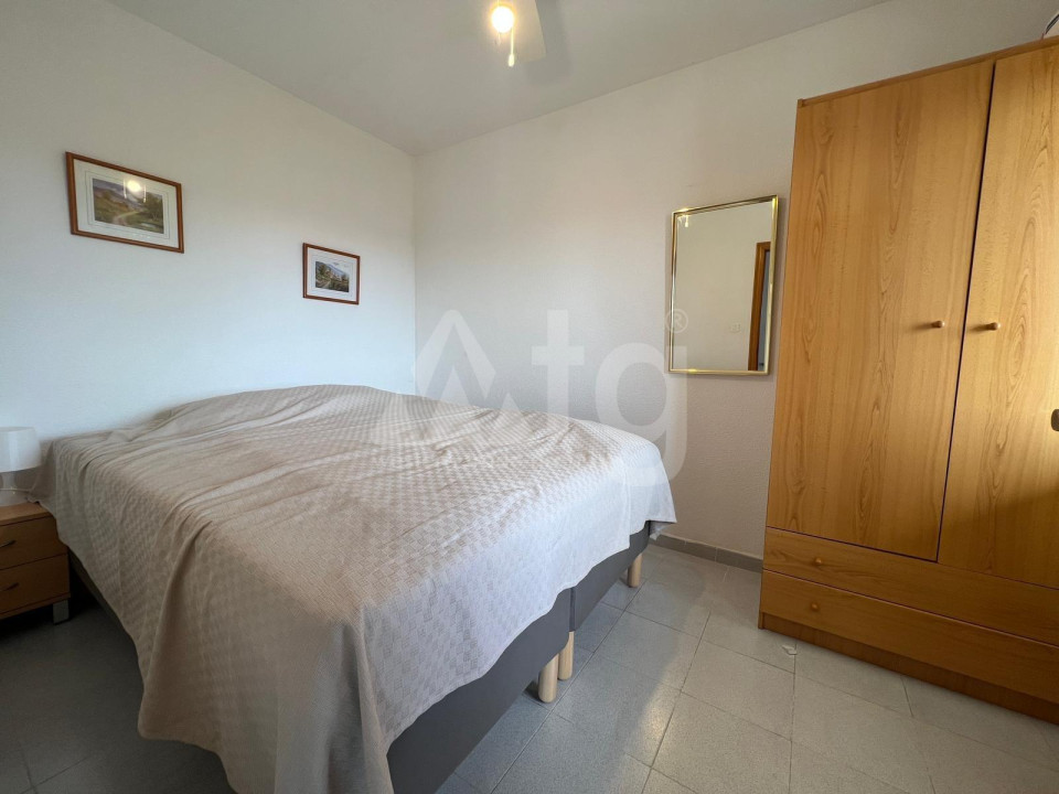 2 bedroom Apartment in Torrevieja - SHL41060 - 10