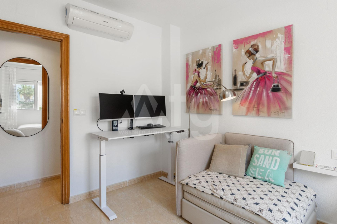 2 Schlafzimmer Appartement in Cabo Roig - URE55878 - 13
