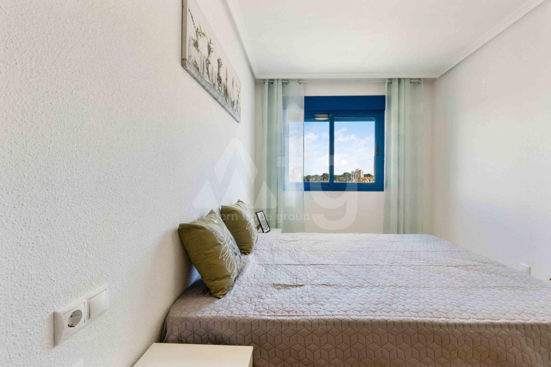 2 Schlafzimmer Appartement in Guardamar del Segura - URE49676 - 10