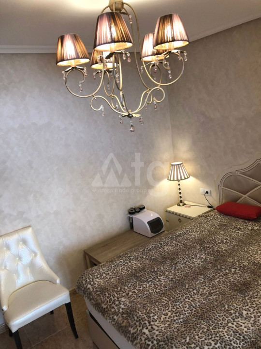 2 Schlafzimmer Appartement in Torrevieja - BCH57268 - 8