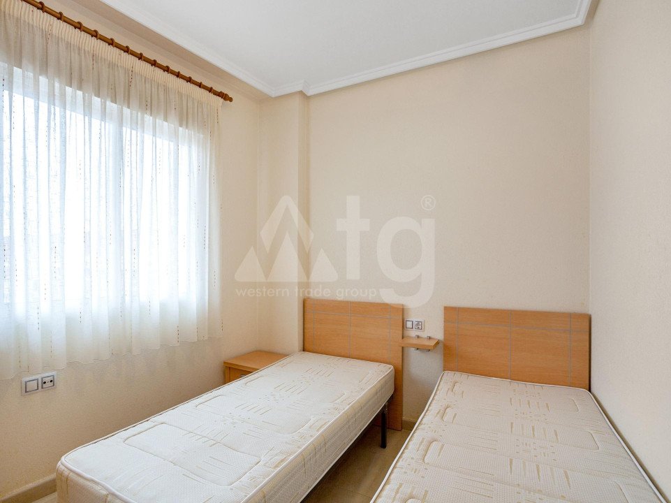 2 Schlafzimmer Appartement in Torrevieja - GVS49510 - 15