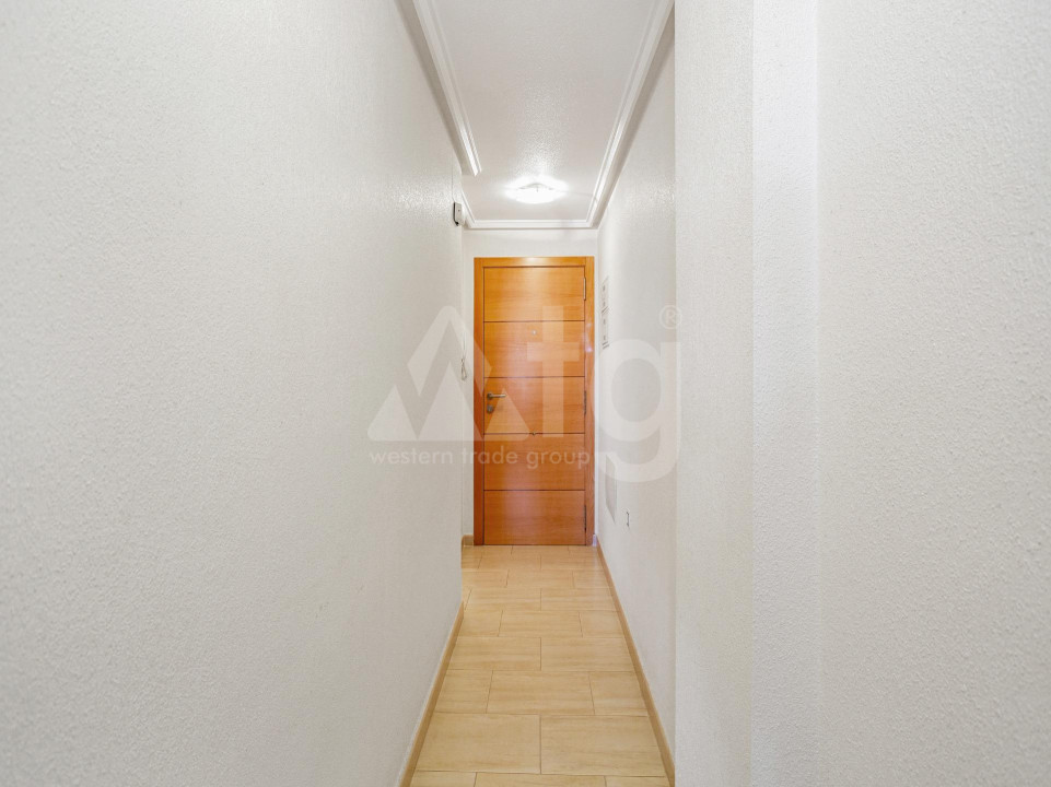 2 Schlafzimmer Appartement in Torrevieja - GVS49510 - 19