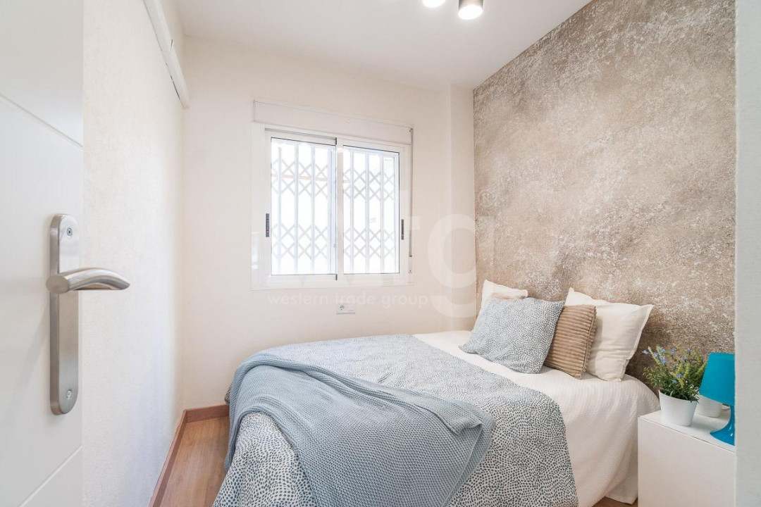 2 Schlafzimmer Appartement in Torrevieja - RPF56148 - 15