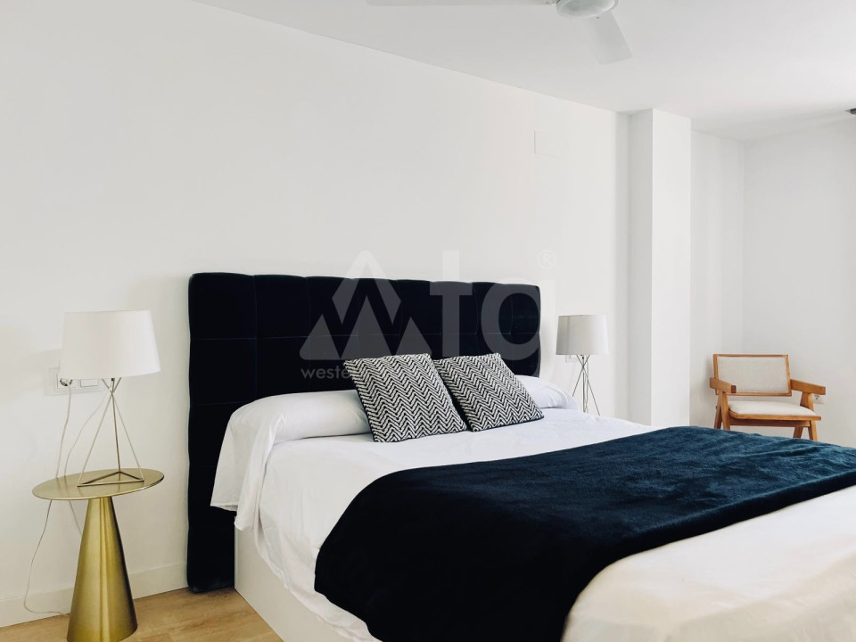 2 Schlafzimmer Appartement in Torrevieja - VRC55556 - 13