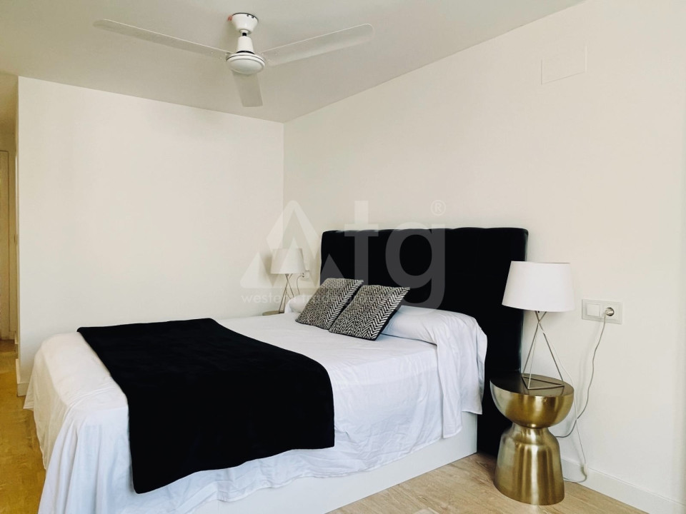 2 Schlafzimmer Appartement in Torrevieja - VRC55556 - 14