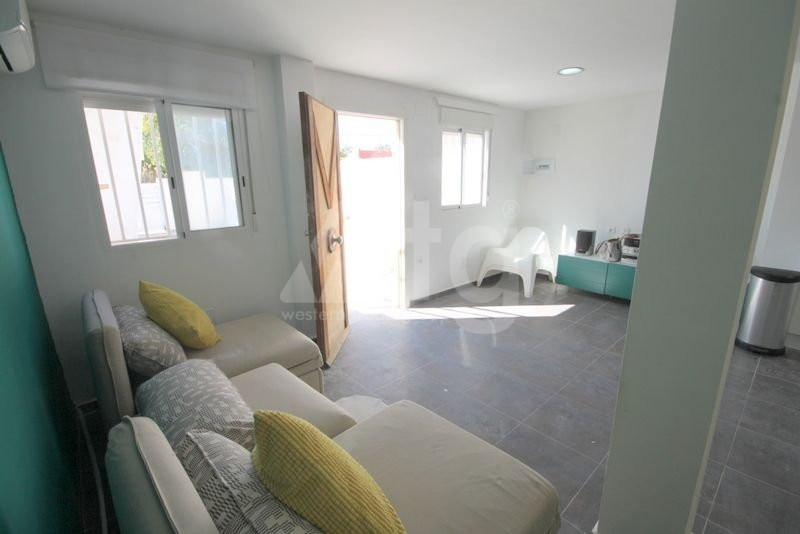 2 Schlafzimmer Bungalow in Torrevieja - FU55601 - 2