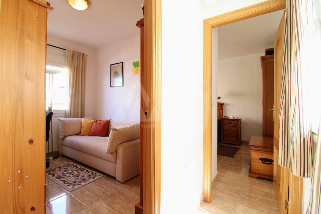 2 Schlafzimmer Penthouse-Wohnung in Torrevieja - CBH55837 - 10