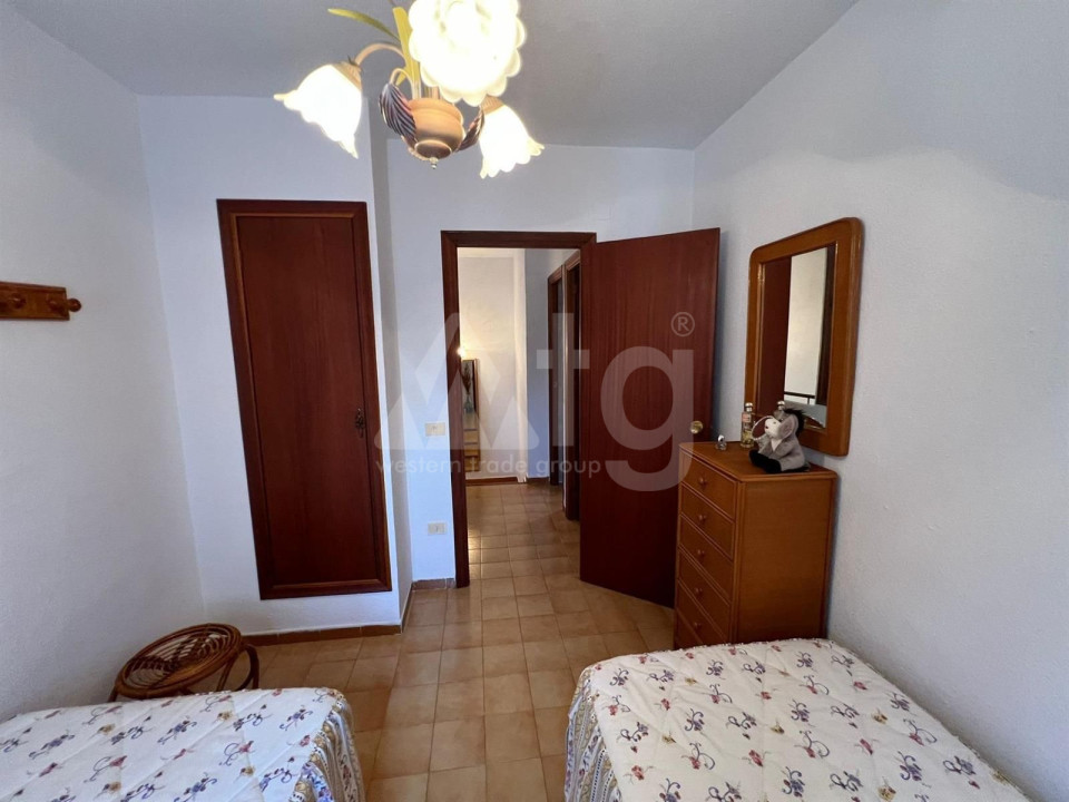 2 Schlafzimmer Reihenhaus in Torrevieja - MRS55100 - 17