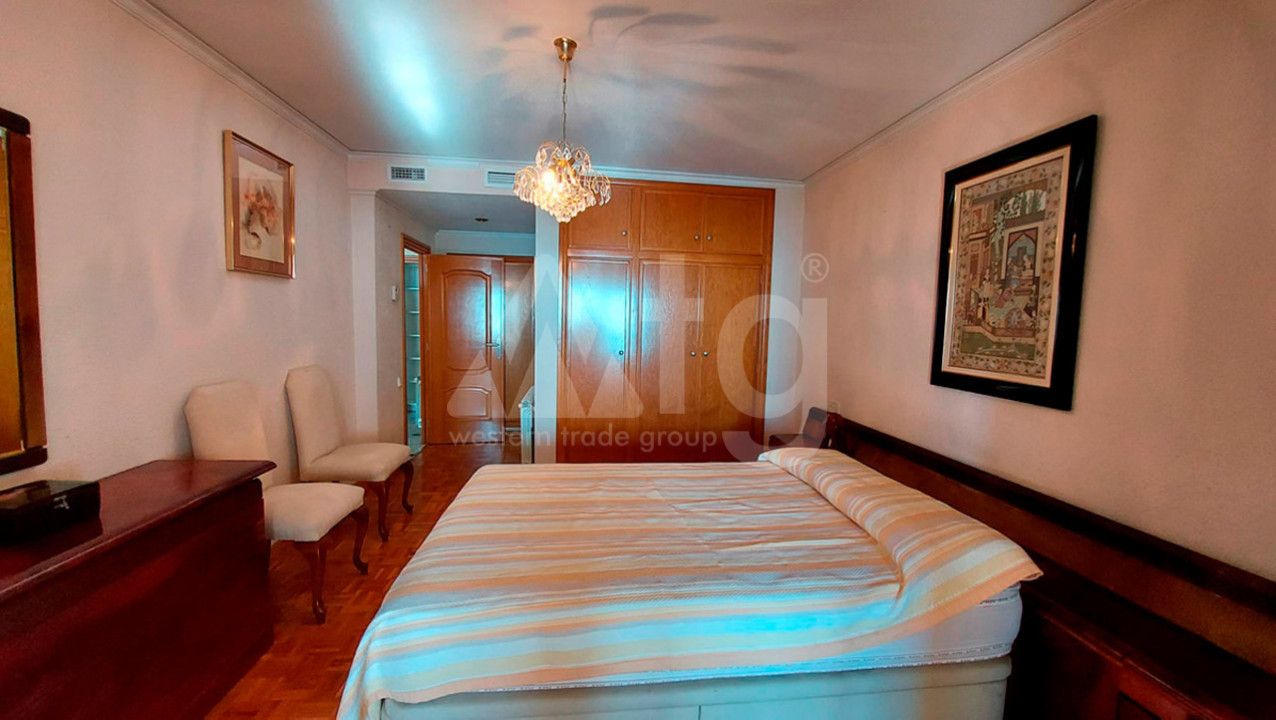 4 bedroom Apartment in Benidorm - CAA32248 - 8