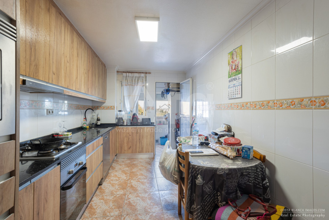 3 bedroom Apartment in Los Montesinos - BCH57275 - 5