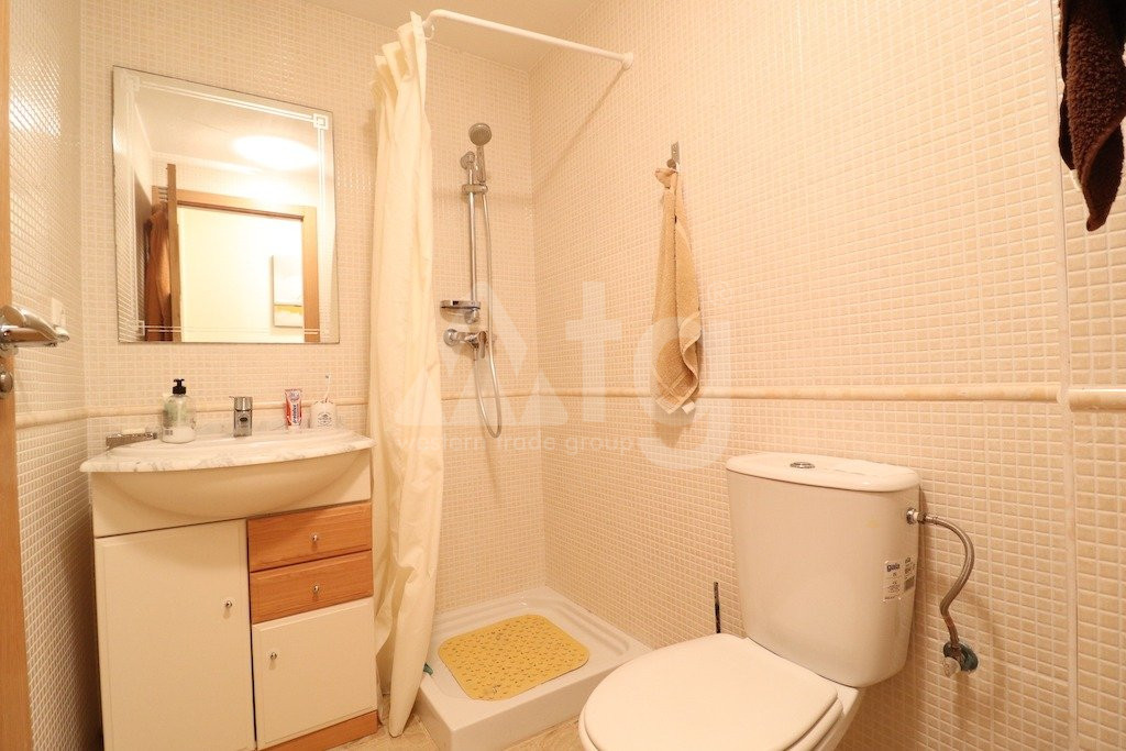 3 bedroom Apartment in Orihuela Costa - CRR41224 - 12