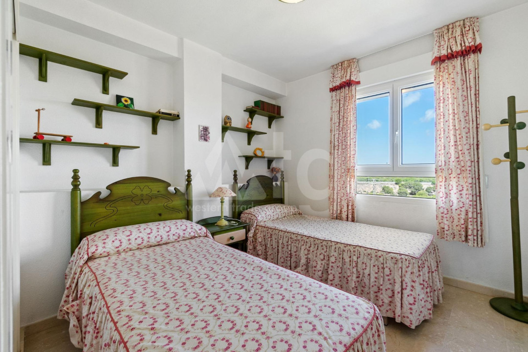 3 bedroom Apartment in Orihuela - URE60899 - 10