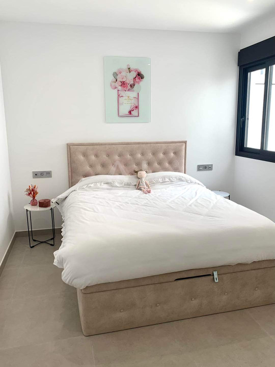 3 bedroom Apartment in Pilar de la Horadada - AVC48319 - 9