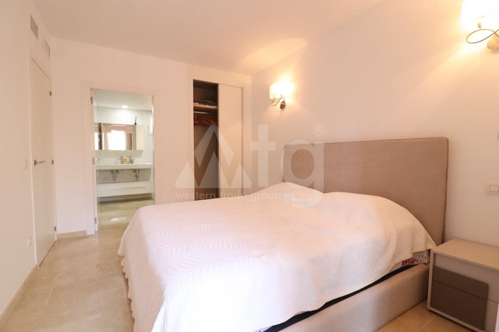 3 bedroom Apartment in Punta Prima - CRR55868 - 11