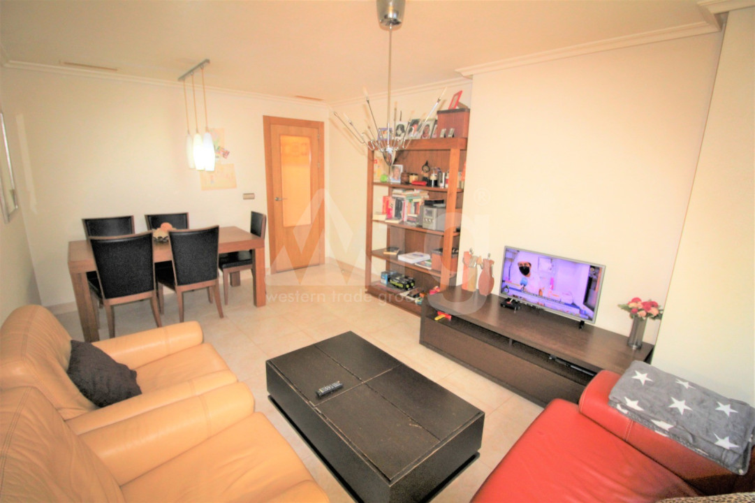 3 bedroom Apartment in Torrevieja - BCH57272 - 2