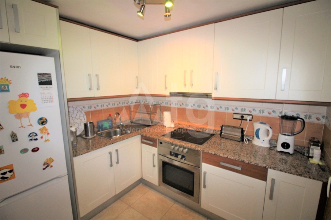 3 bedroom Apartment in Torrevieja - BCH57272 - 5
