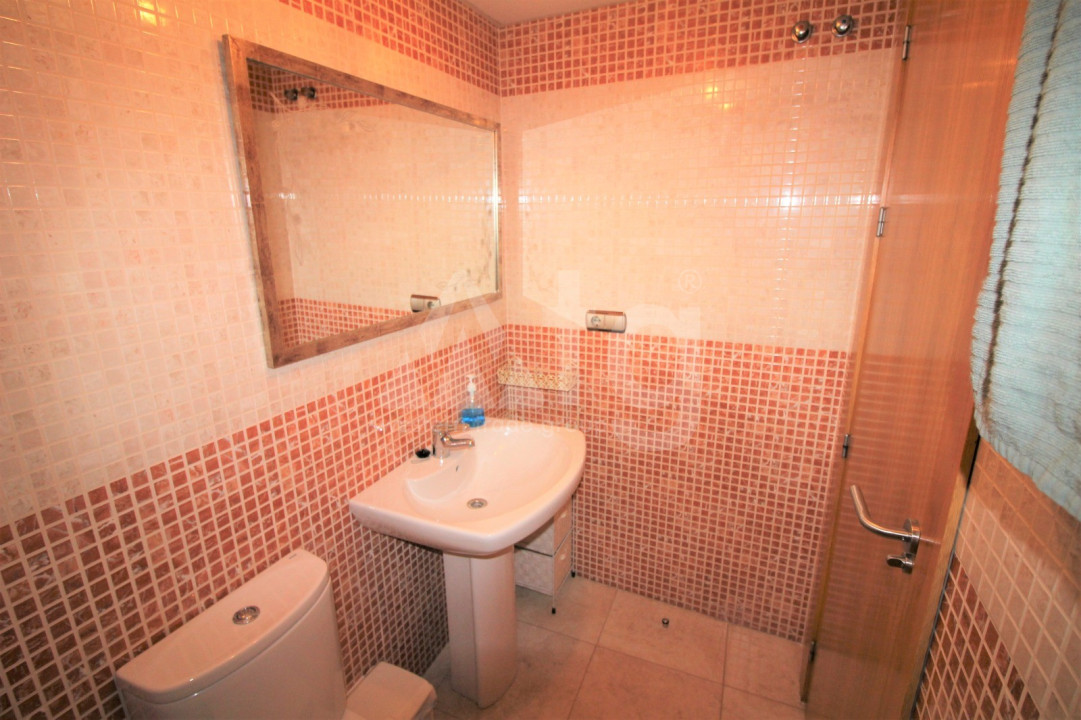 3 bedroom Apartment in Torrevieja - BCH57272 - 10