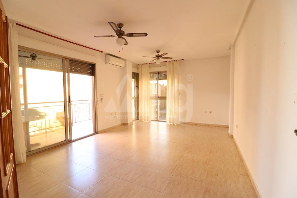 3 bedroom Apartment in Torrevieja - CRR54232 - 3